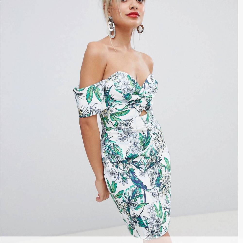 River Island Petite Floral Print Bodycon Dress